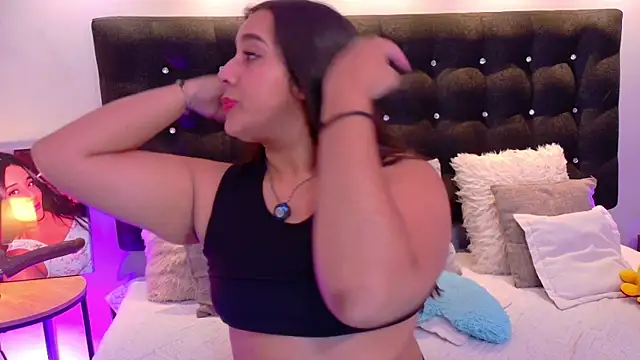 Snapshot of ValenScott1 chatting on November 17, 4:35 pm ValenScott1 online show from November 17, 4:35 pm