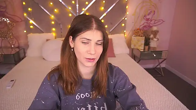 CassandraGood online show from January 11, 6:51 am