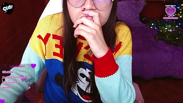 Snapshot of MidoriQuiinn chatting on February 7, 2:54 pm MidoriQuiinn online show from February 7, 2:54 pm