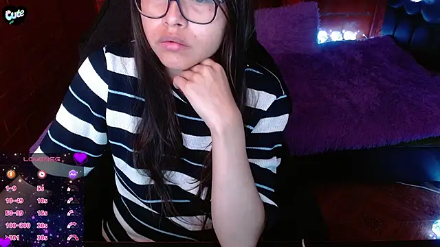 Snapshot of MidoriQuiinn chatting on March 10, 2:22 pm MidoriQuiinn online show from March 10, 2:22 pm