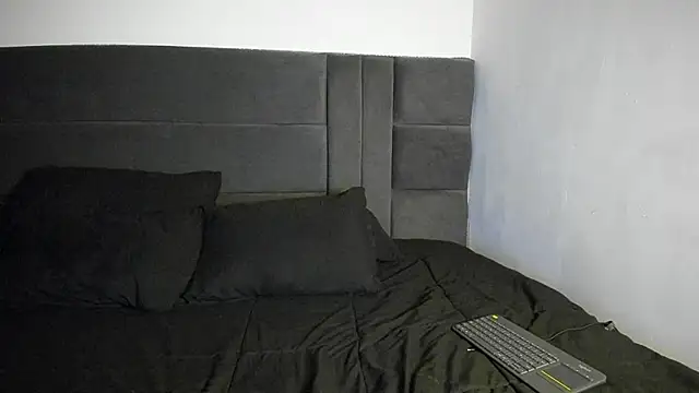 Snapshot of alejandro__2 chatting on January 14, 3:50 pm alejandro 2 online show from January 14, 3:50 pm