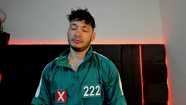 Snapshot of alejandro__2 chatting on February 4, 2:34 pm alejandro 2 online show from February 4, 2:34 pm