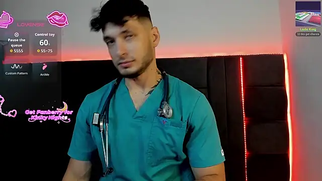 Snapshot of alejandro__2 chatting on February 13, 4:47 pm alejandro 2 online show from February 13, 4:47 pm