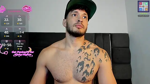 Snapshot of alejandro__2 chatting on February 25, 4:49 pm alejandro 2 online show from February 25, 4:49 pm