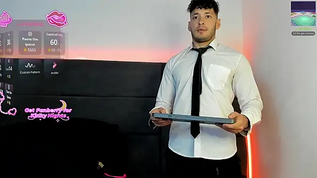 Snapshot of alejandro__2 chatting on March 7, 5:21 pm alejandro 2 online show from March 7, 5:21 pm