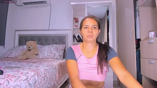 sharonDulce online show from February 9, 2:17 am