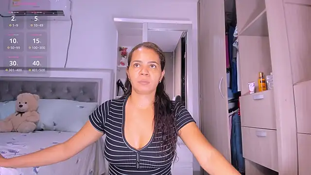 sharonDulce online show from March 7, 1:53 am