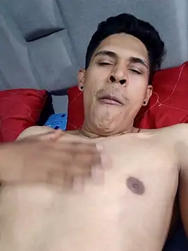 Snapshot of frexner chatting on March 24, 12:59 am frexner online show from March 24, 12:59 am