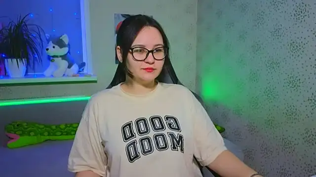 EsterLogan online show from December 22, 8:22 am