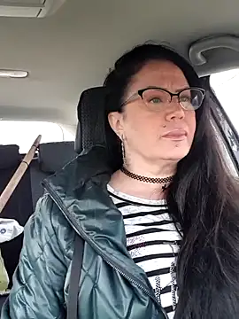 x  KHALEESI  x online show from March 10, 6:49 am