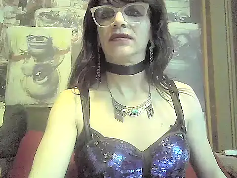TheBlackWtch online show from June 6, 6:45 pm