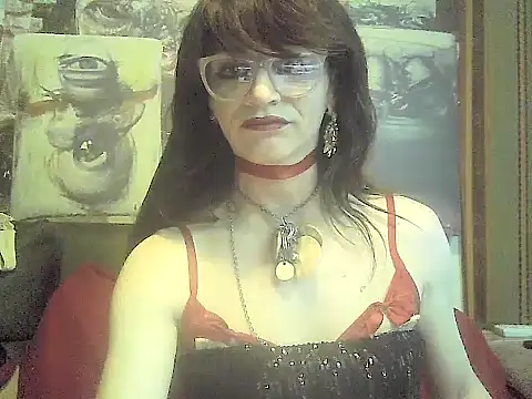 TheBlackWtch online show from June 10, 9:03 pm
