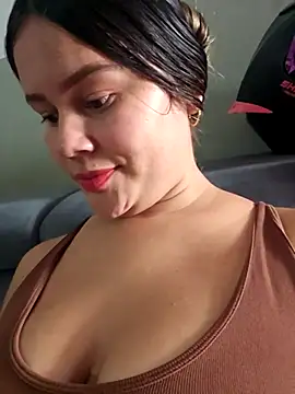 sweet lucia online show from February 9, 4:55 pm