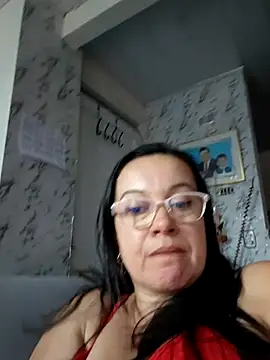 Snapshot of Sonialorens_ chatting on June 28, 10:49 pm Sonialorens online show from June 28, 10:49 pm