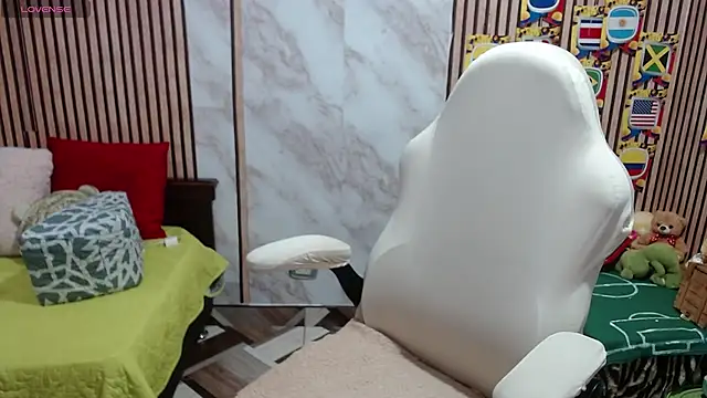 Snapshot of Sonialorens_ chatting on July 18, 4:11 pm Sonialorens online show from July 18, 4:11 pm