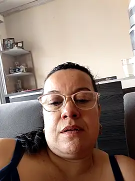 Snapshot of Sonialorens_ chatting on July 22, 4:32 pm Sonialorens online show from July 22, 4:32 pm