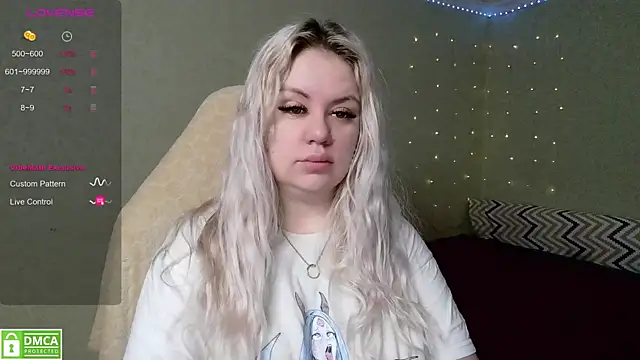 Snapshot of elven_dreams_ chatting on December 16, 6:10 am elven dreams online show from December 16, 6:10 am