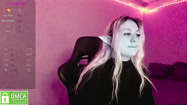 Snapshot of elven_dreams_ chatting on March 1, 4:26 am elven dreams online show from March 1, 4:26 am