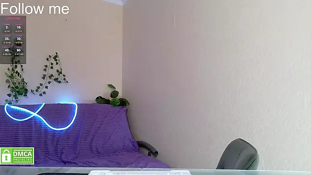 elven dreams  online show from March 2, 7:15 am