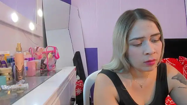 Byanca Winklar online show from December 3, 8:28 pm