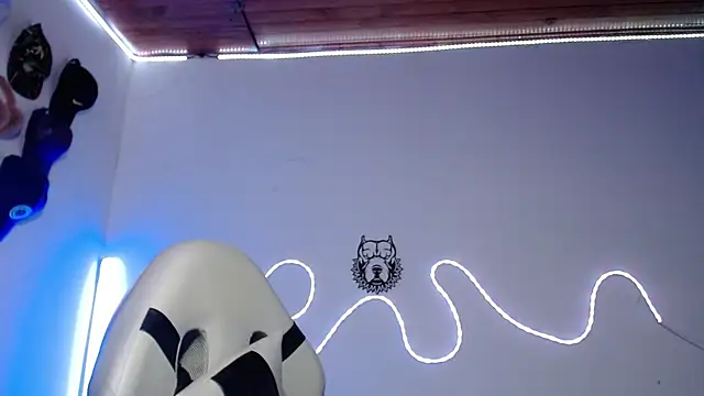 sebastian horny online show from December 22, 10:45 am