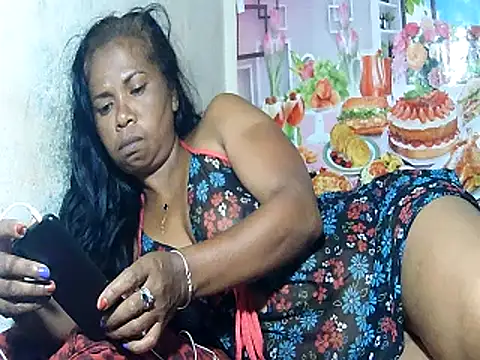 Snapshot of Hyncam chatting on March 8, 11:49 pm Hyncam online show from March 8, 11:49 pm