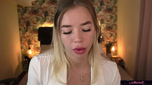 Sexy Ira online show from December 19, 7:29 am