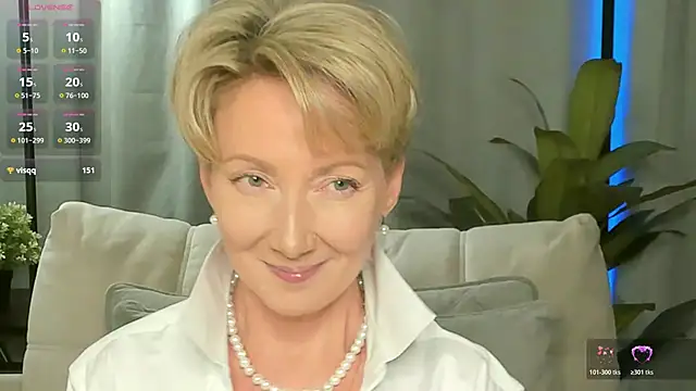AkexandraFix online show from May 1, 1:59 pm