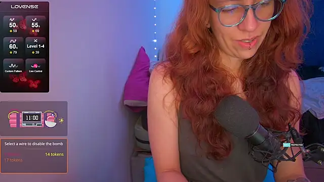 thecherry Paulette online show from June 17, 2:25 am