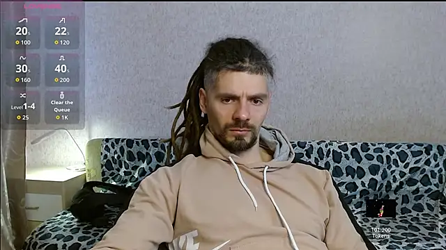 Aestheticguy101 online show from December 2, 9:58 am