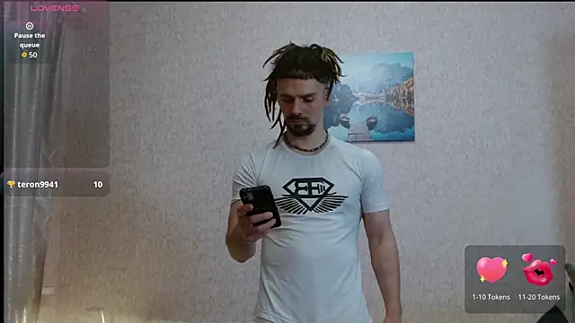 Aestheticguy101 online show from April 30, 8:26 pm