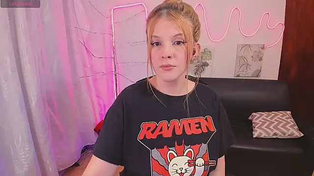 MillySandlerr online show from May 1, 5:56 am
