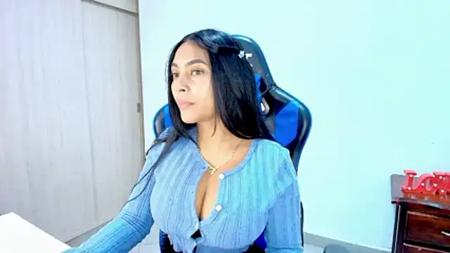 sophiax-x online show from January 6, 5:16 pm