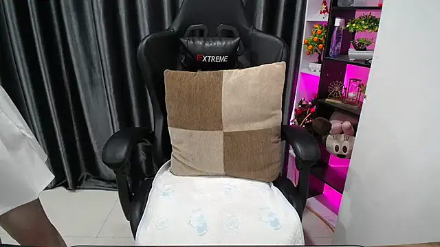 Yuki-yio online show from September 24, 1:20 am