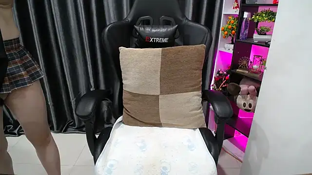 Yuki-yio online show from October 1, 2:39 am