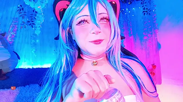 Snapshot of seraphine23 chatting on December 9, 1:40 am seraphine23 online show from December 9, 1:40 am