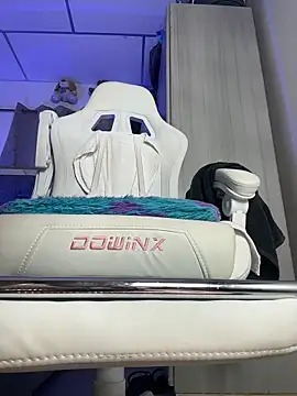 Snapshot of Sammons_ chatting on October 23, 7:12 pm Sammons online show from October 23, 7:12 pm