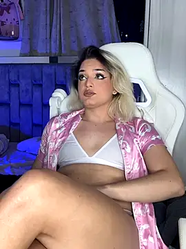 Snapshot of Sammons_ chatting on December 2, 11:34 pm Sammons online show from December 2, 11:34 pm