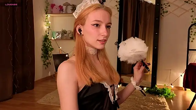berrry girl online show from May 3, 10:21 am