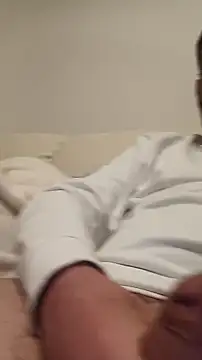 Roby919191 online show from March 29, 11:05 pm