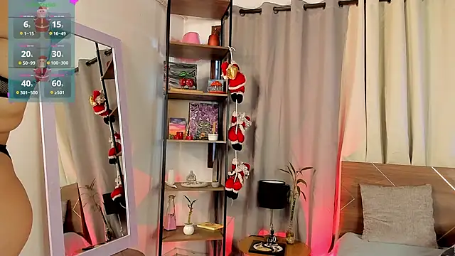 Amy art online show from December 4, 9:34 pm