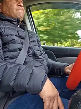 Snapshot of Yedriserna chatting on October 24, 2:46 pm Yedriserna online show from October 24, 2:46 pm