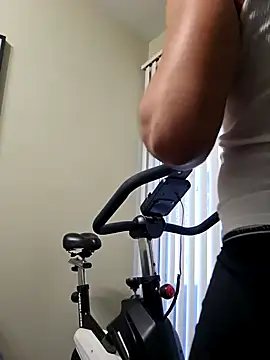 Snapshot of Yedriserna chatting on February 8, 10:57 pm Yedriserna online show from February 8, 10:57 pm