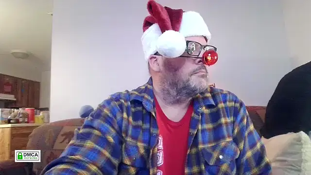 Snapshot of Ursulet_US chatting on December 20, 12:40 am Ursulet US online show from December 20, 12:40 am