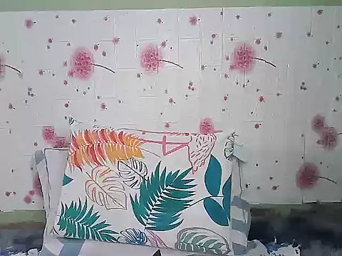 Snapshot of hotpussyxxx33x chatting on January 31, 2:26 am hotpussyxxx33x online show from January 31, 2:26 am