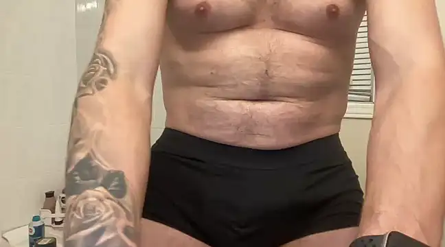 Snapshot of ttboy2000 chatting on February 1, 12:51 am ttboy2000 online show from February 1, 12:51 am