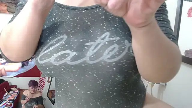 Snapshot of angelitolove727 chatting on September 9, 9:36 pm angelitolove727 online show from September 9, 9:36 pm