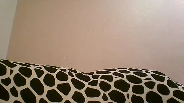 Snapshot of CathySuns chatting on February 17, 6:58 pm CathySuns online show from February 17, 6:58 pm