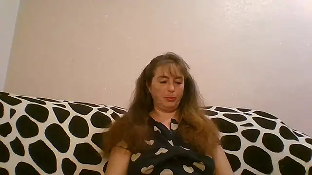 Snapshot of CathySuns chatting on February 24, 6:17 pm CathySuns online show from February 24, 6:17 pm