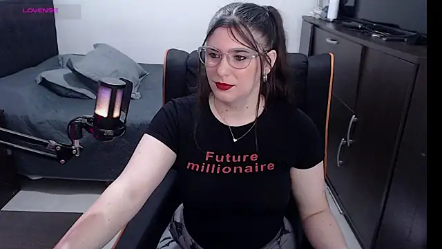 Snapshot of xxbbtaa chatting on August 2, 7:34 pm xxbbtaa online show from August 2, 7:34 pm